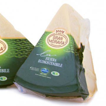 FORMAGGIO GRAN MORAVIA SOTTOVUOTO